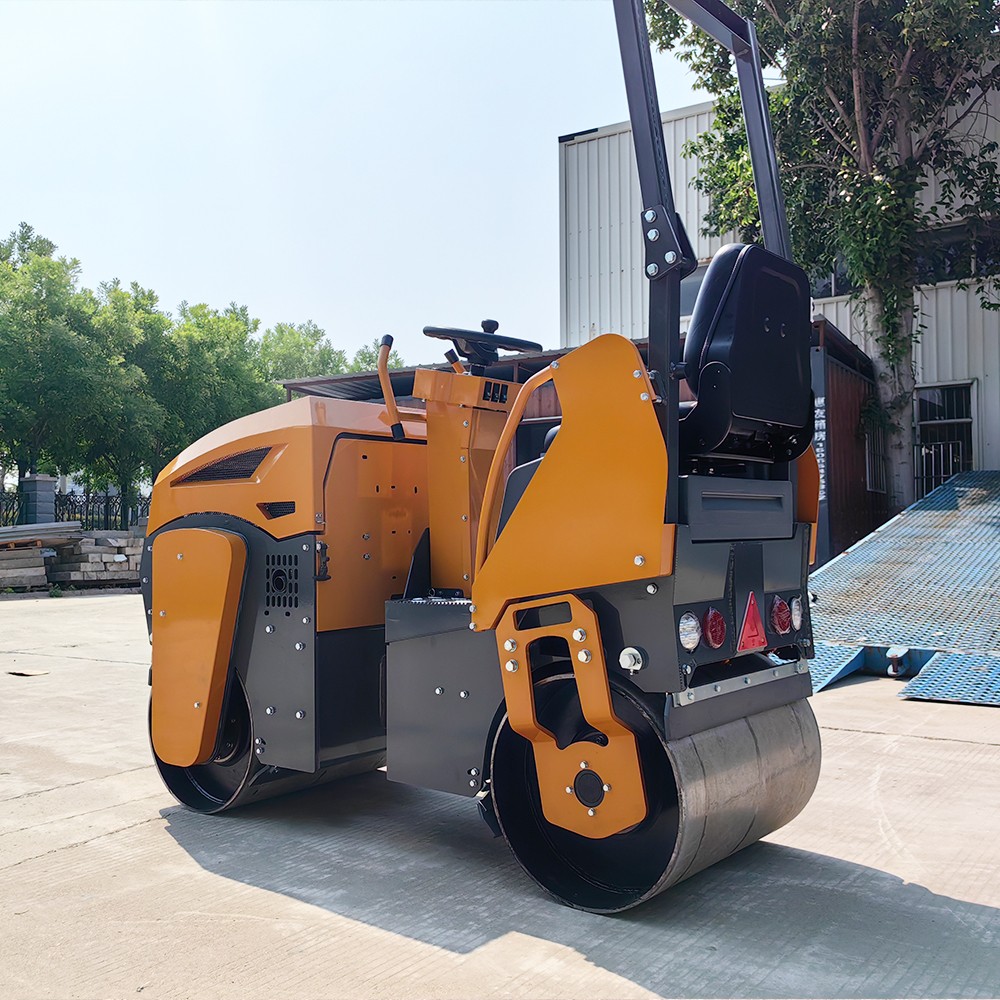 國內的小型壓路機比國外的貴，價格到底差在哪里？